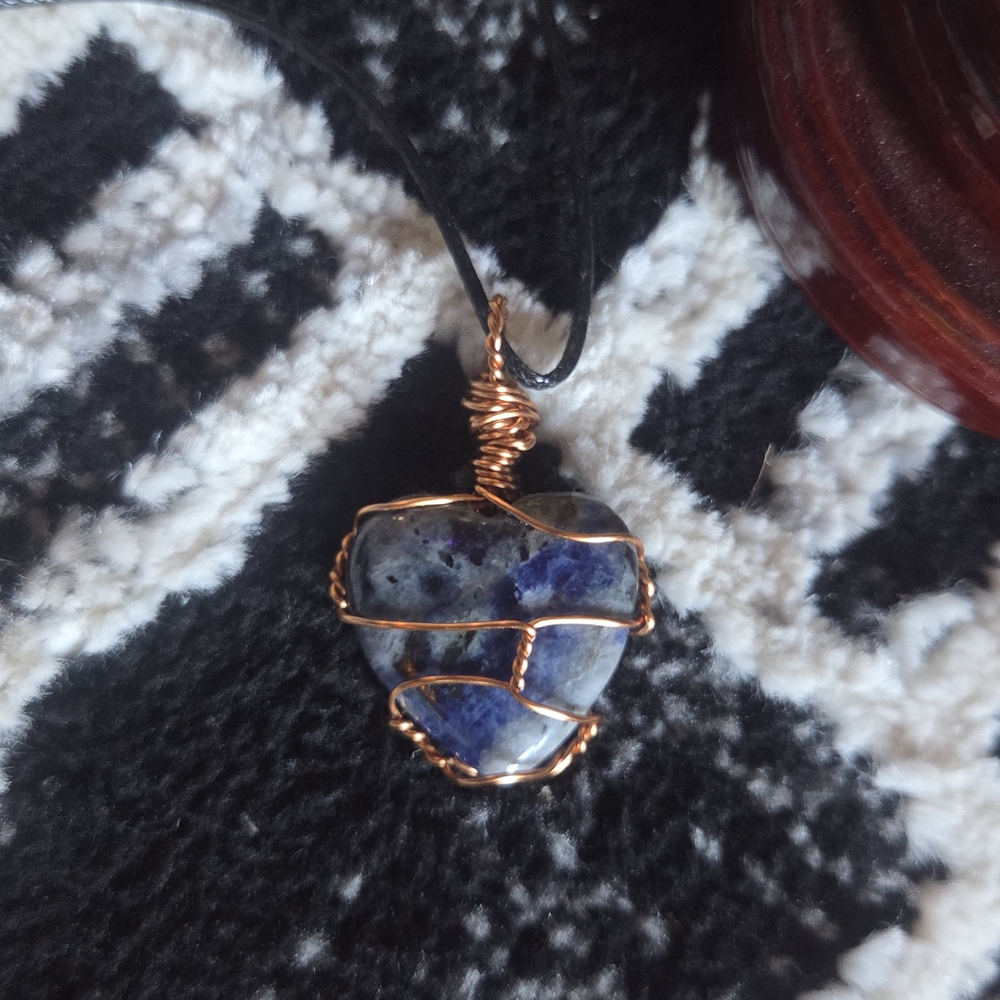 🔥3 For $25 Handmade Artisan Copper-Wrapped Blue Sodalite Heart Necklace